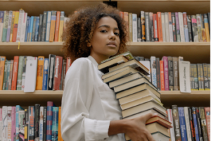 Découvrez les meilleurs livres, formations et outils pour se former efficacement et apprendre à gagner de l’argent en ligne, étape par étape.